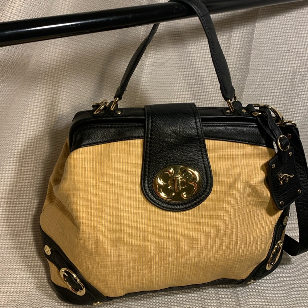 EMMA FOX black Leather and tan TURN LOCK  Gold accents large handbag w strap